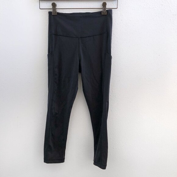 ATHLETA Ultimate Stash Pocket Capri XS Size - Picture 2 of 9